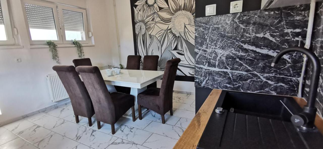 Apartman Wolf Varazdin Exterior photo
