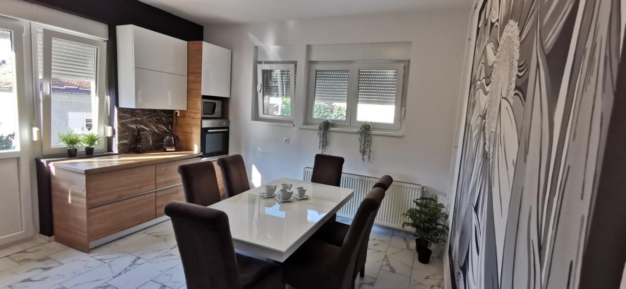 Apartman Wolf Varazdin Exterior photo